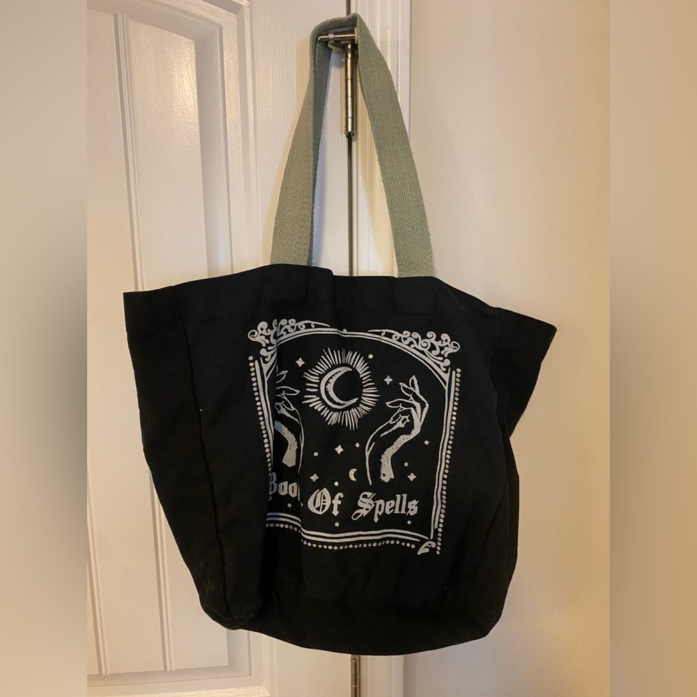 Basic tote bag